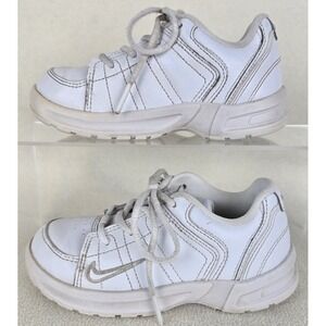 Nike Little VXT Toddler‎ Girls Sz 9C Shoes Sneakers White Retro Comfy 315556-112